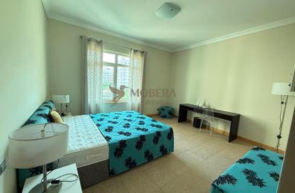 Apartment - 3 - 3 for rent in Al Das - Shoreline Apartments - Palm Jumeirah - Dubai
