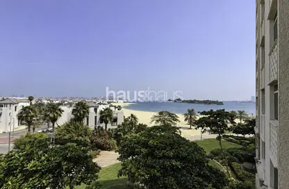 Apartment - 3 Bedrooms - 4 Bathrooms for sale in Al Khudrawi - Shoreline Apartments - Palm Jumeirah - Dubai
