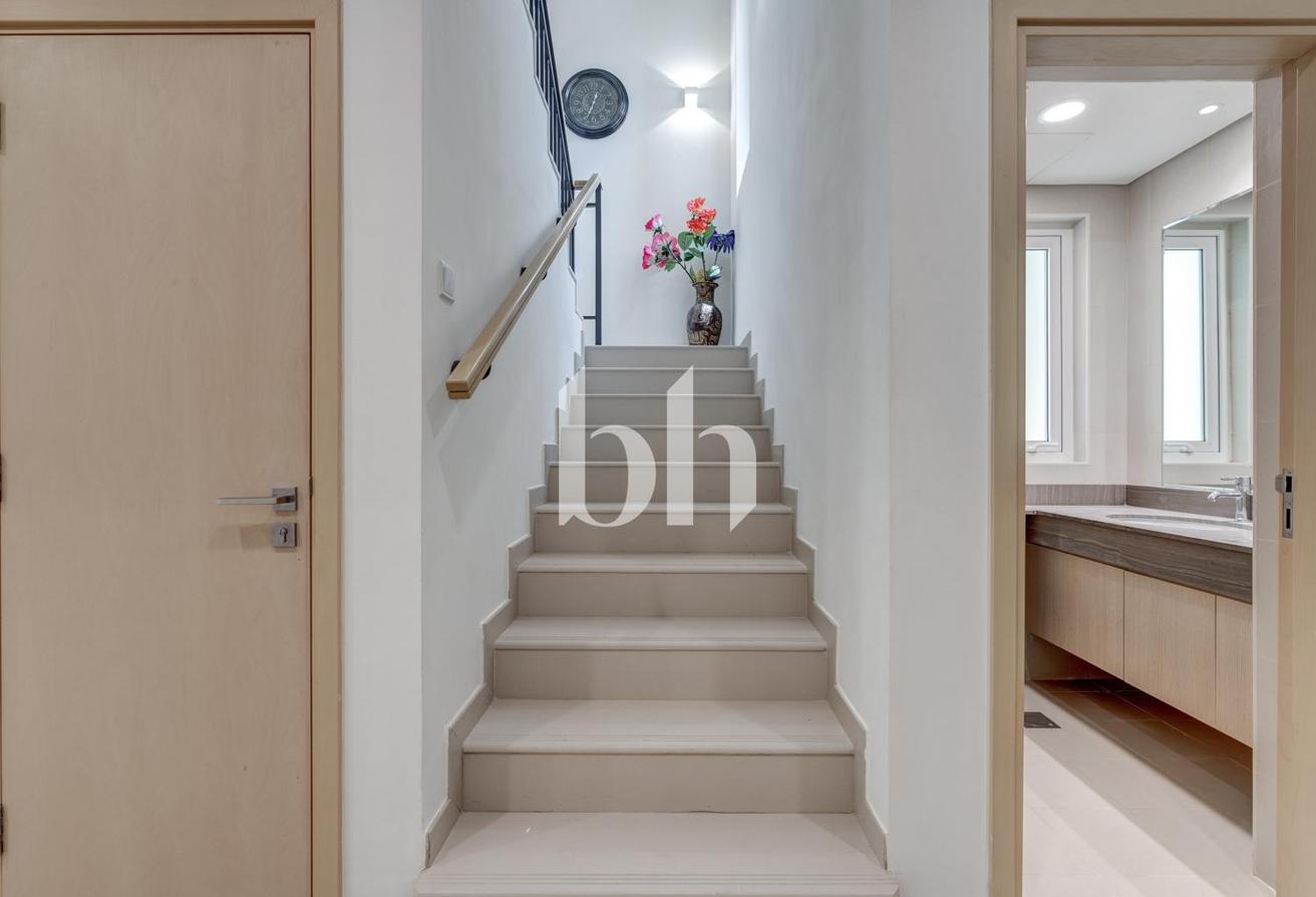 Great location | Vacant Soon | Unfurnished photo 10