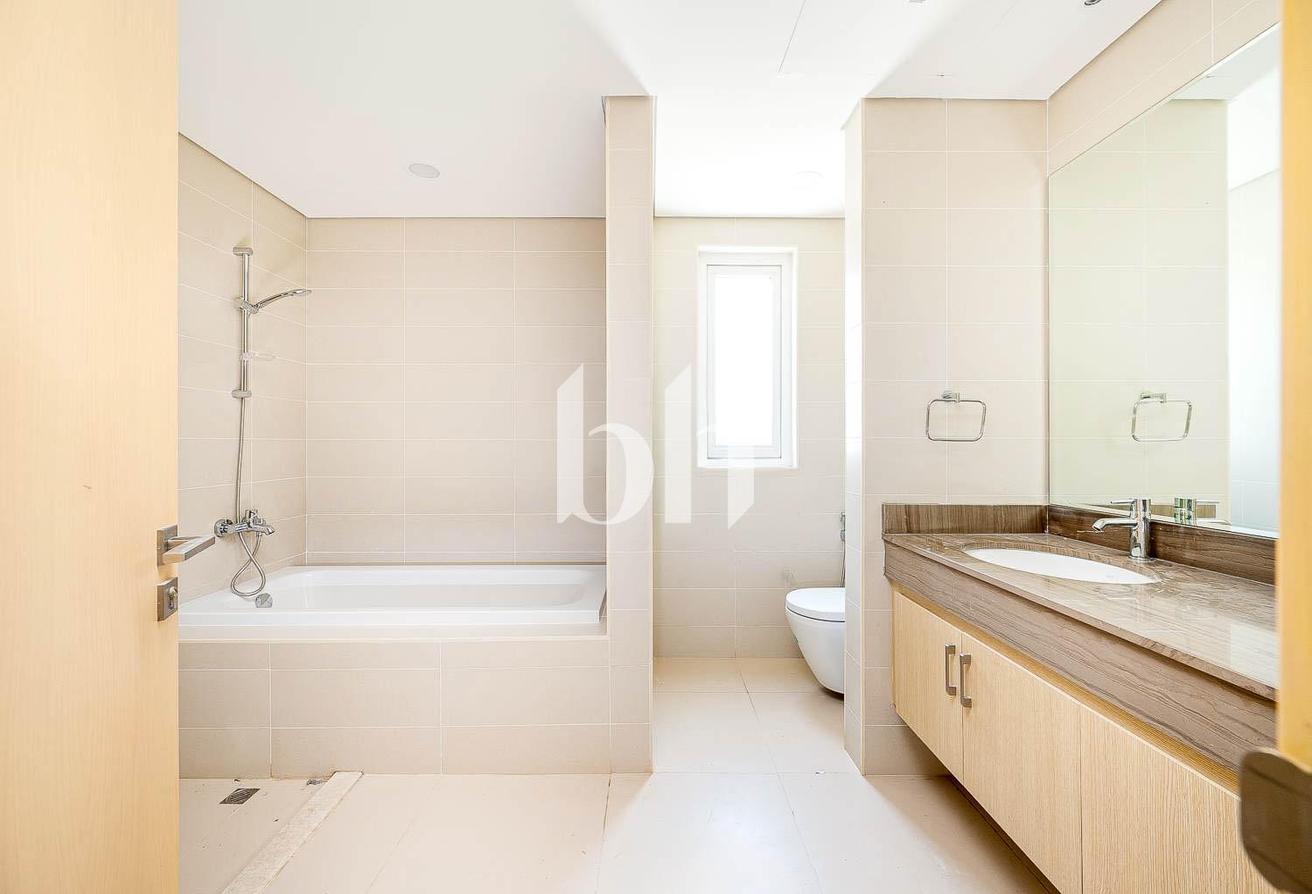 Great location | Vacant Soon | Unfurnished photo 13