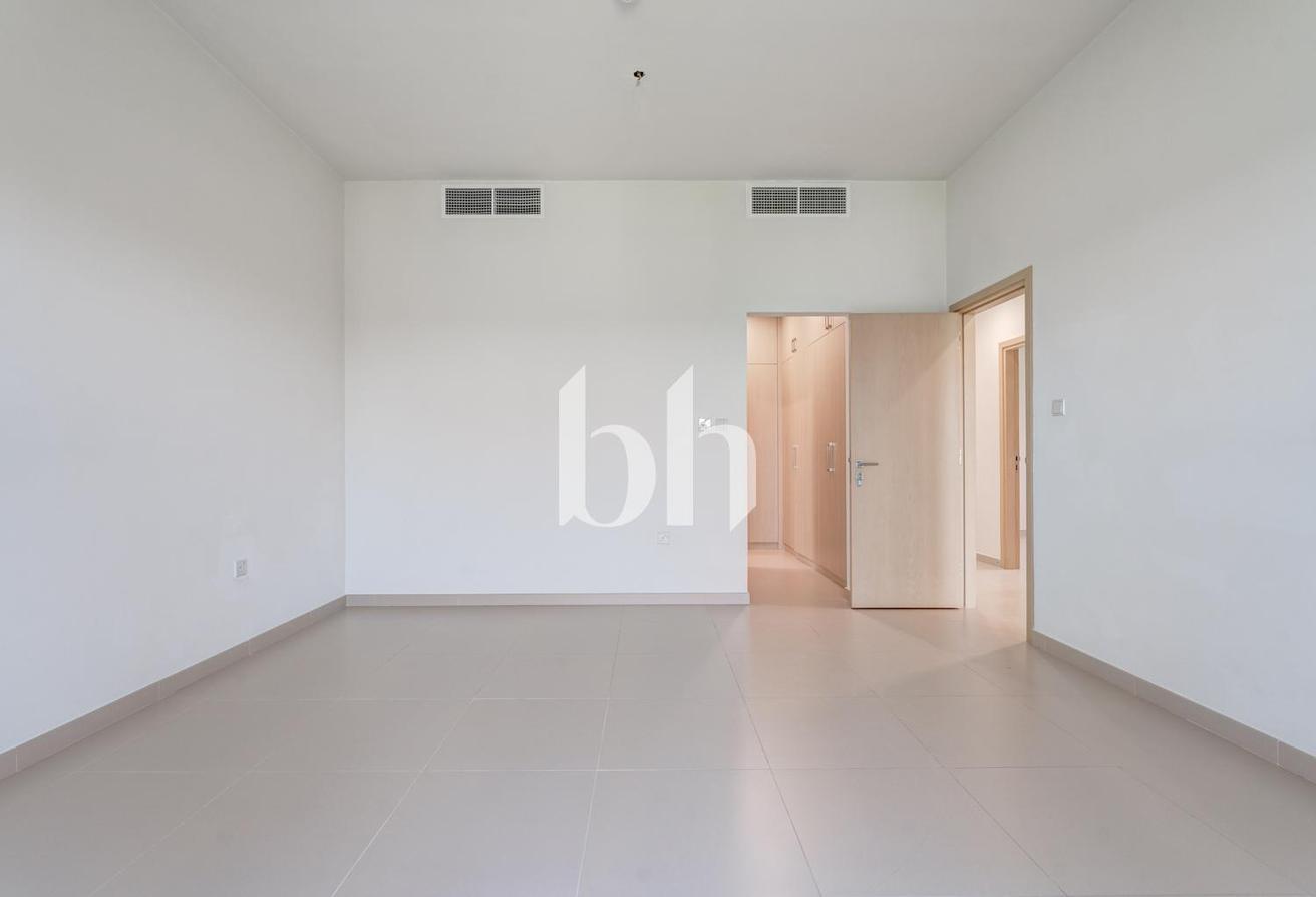 Great location | Vacant Soon | Unfurnished photo 11