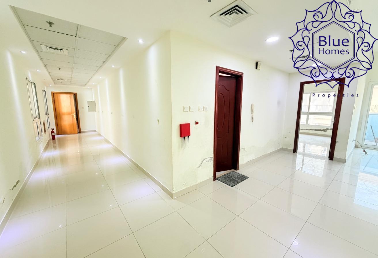 Luxury 1BR with balcony / prime location / 1130sqf photo 5