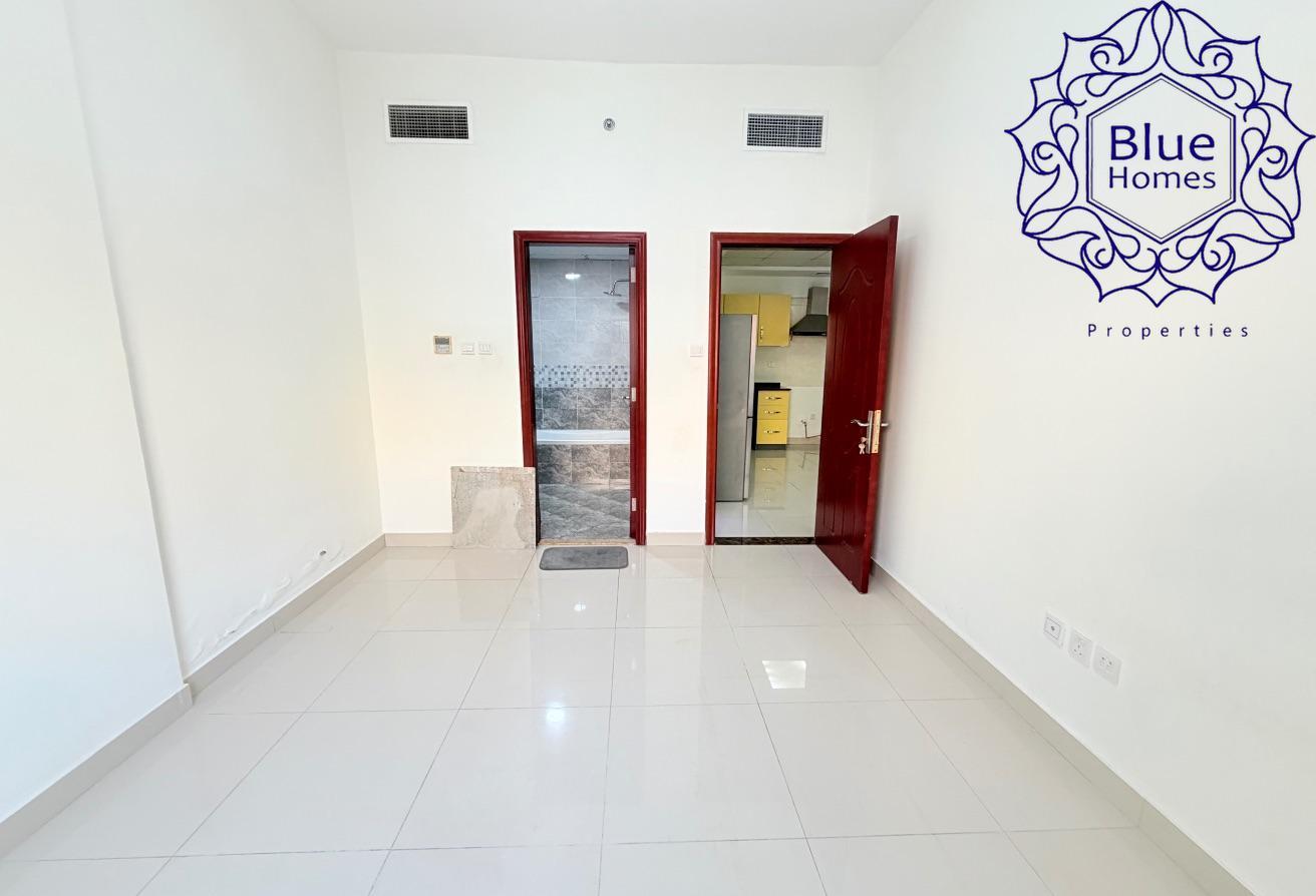 Luxury 1BR with balcony / prime location / 1130sqf photo 8