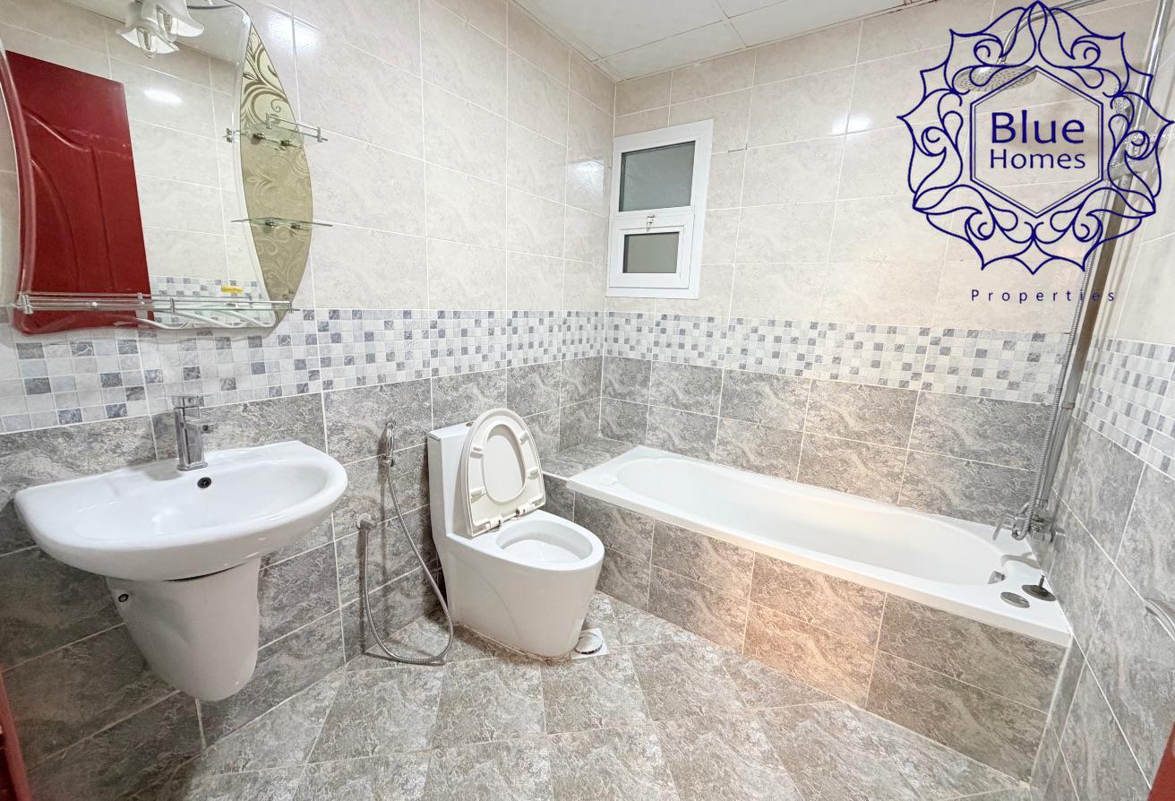 Luxury 1BR with balcony / prime location / 1130sqf photo 9