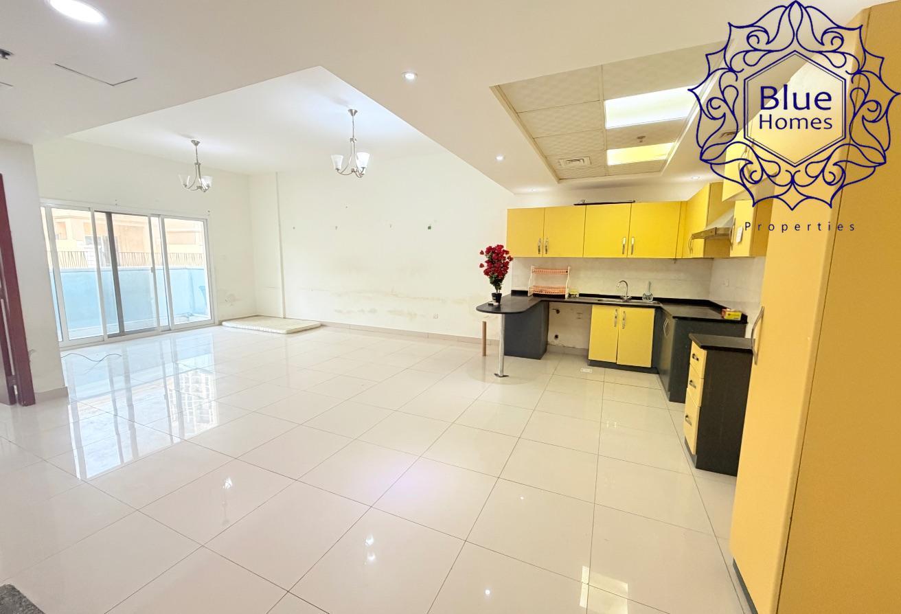 Luxury 1BR with balcony / prime location / 1130sqf photo 4