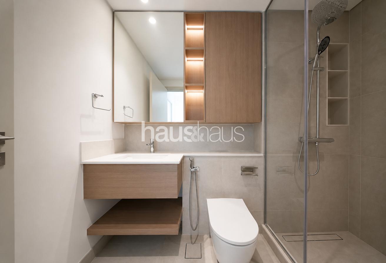 Multiple Cheques | Brand New | Ready To Move photo 6