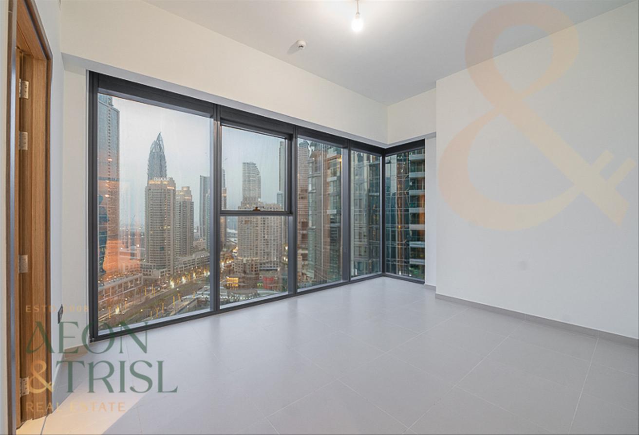 3 Bedrooms | Full Burj and Fountain View photo 4