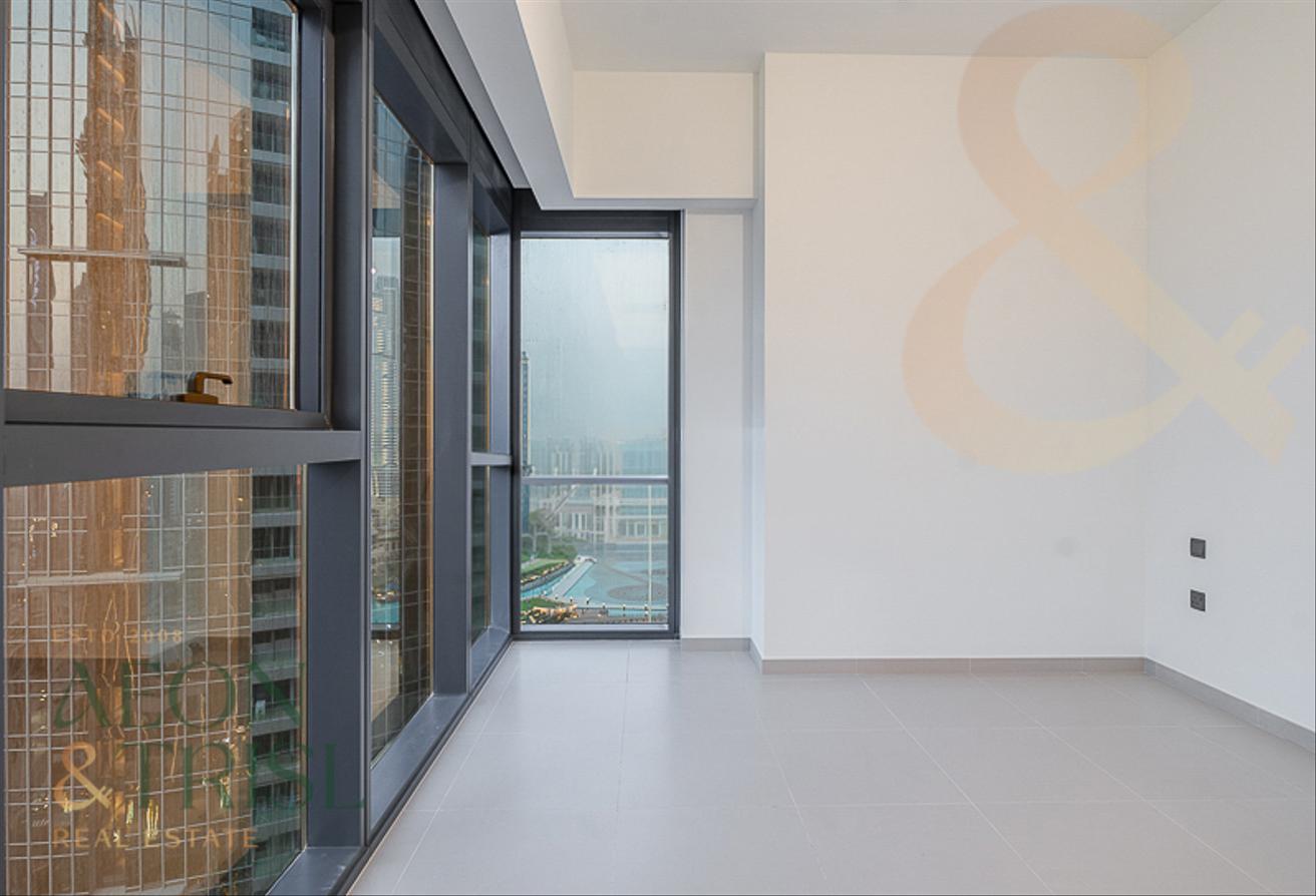 3 Bedrooms | Full Burj and Fountain View photo 5