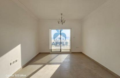 Apartment - 2 - 2 for rent in Muwaileh 3 Building - Muwaileh - Sharjah