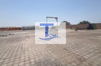 أرض - استوديو للايجار في مصفح الصناعية - مصفح - أبوظبي