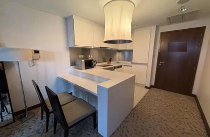 Apartment - Studio - 1 Bathroom for sale in The Dubai Mall Residences - Downtown Dubai - Dubai
