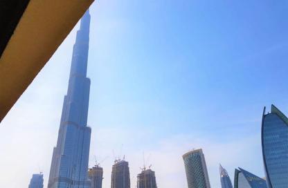 Apartment - Studio - 1 Bathroom for sale in The Dubai Mall Residences - Downtown Dubai - Dubai