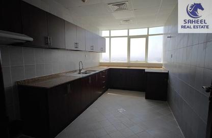 Apartment - 2 Bedrooms - 2 Bathrooms for rent in RAK Tower - Al Seer - Ras Al Khaimah