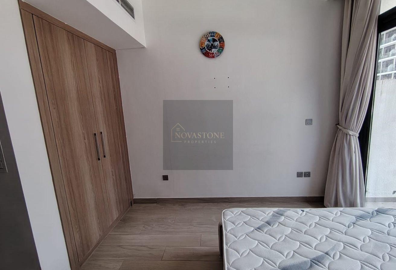 Chiller free-Brand new fully furnished Studio photo 3