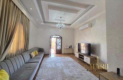 Villa - 5 Bedrooms - 6 Bathrooms for sale in Al Mowaihat 2 - Al Mowaihat - Ajman