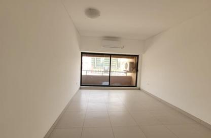 Apartment - 3 - 3 for rent in Zabeel Building - Al Karama - Bur Dubai - Dubai