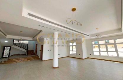 Villa - 7 - 7+ for sale in Khalifa City - Abu Dhabi