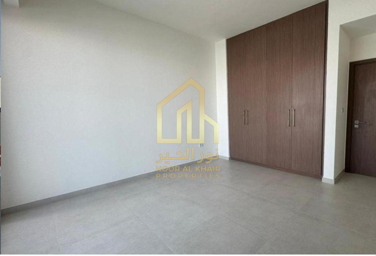 Luxury Caya 2 | 4 Bedroom + Maid | Brand New photo 8