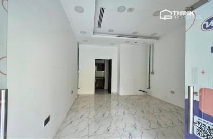 Shop - Studio - 1 Bathroom for rent in Al Shafar Park Tower - Al Karama - Dubai Shop - Studio - 1 Bathroom for rent in Al Shafar Park Tower - Al Karama - Dubai