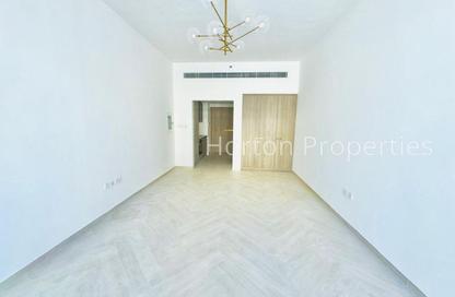 Apartment - Studio - 1 for rent in Oxford 212 - District 10 - Jumeirah Village Circle - Dubai