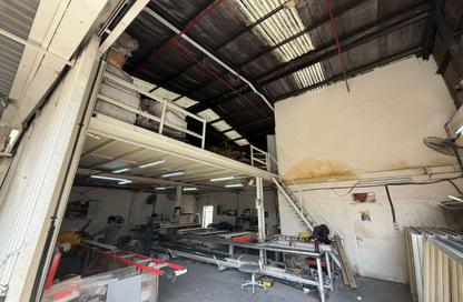 Warehouse - Studio - 1 Bathroom for rent in Industrial Building 13 - Industrial Area 13 - Sharjah Industrial Area - Sharjah