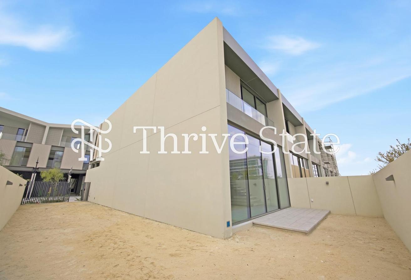 Single Row Villa | Large Unit | Brand New photo 28