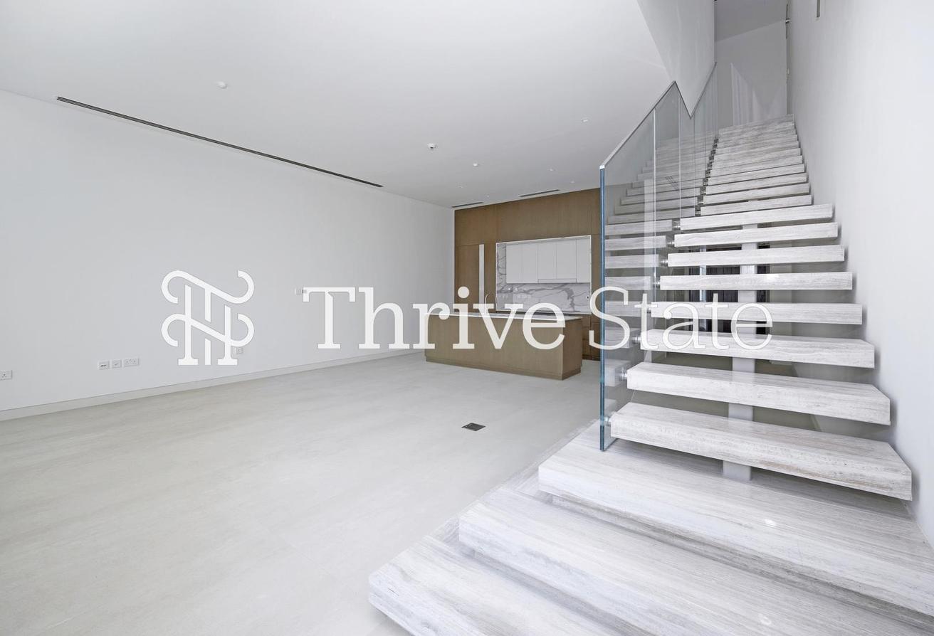 Single Row Villa | Large Unit | Brand New photo 6
