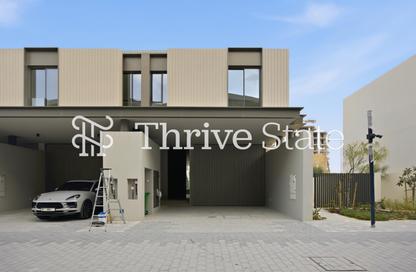 Villa - 3 - 4 for rent in Nad Al Sheba Gardens 2 - Nad Al Sheba Gardens - Nad Al Sheba 1 - Nad Al Sheba - Dubai