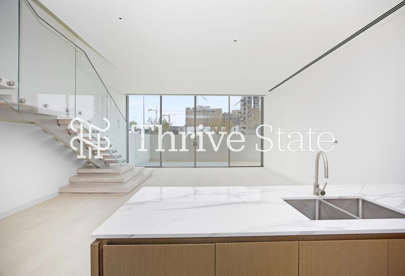 Single Row Villa | Large Unit | Brand New photo 7