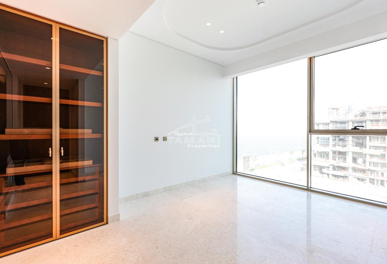 Brand New | Sea View | Beach Club Access | Ensuite photo 9
