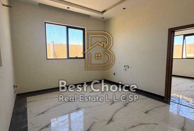 136088407 - Property Image 2