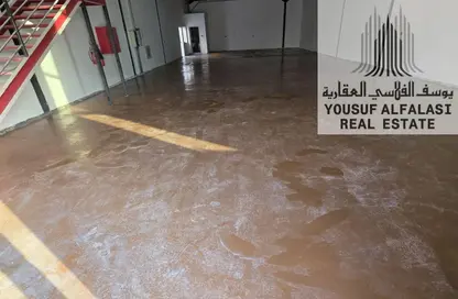 مستودع - استوديو - 4 حمامات للايجار في الجرف الصناعية 1 - الجرف الصناعية - عجمان