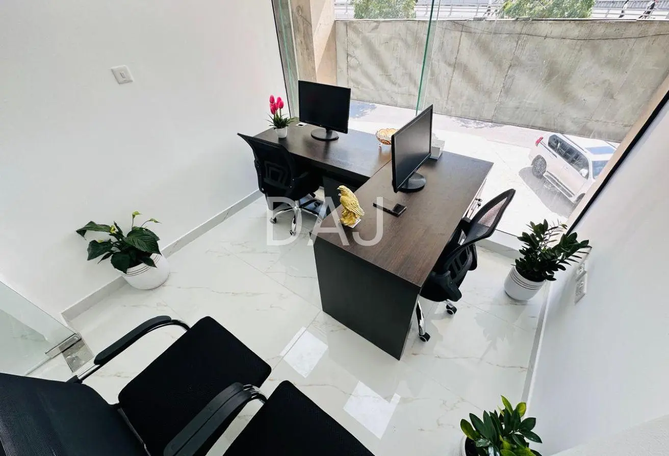 128353475 - Property Main Image