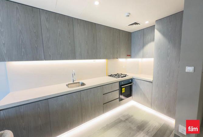 92708159 - Property Image 2