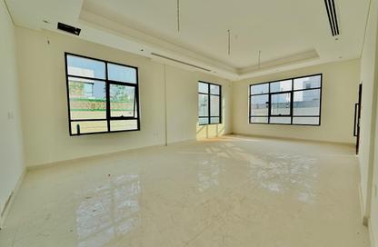 Villa - 5 - 7+ for sale in Al Hooshi Villas - Hoshi - Al Badie - Sharjah