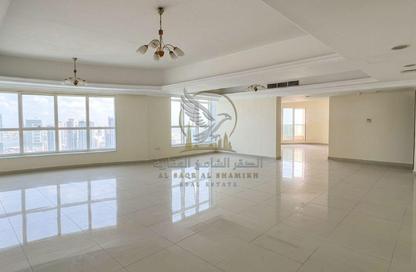 Apartment - 4 - 4 for rent in Al Mamzar - Al Mamzar - Sharjah - Sharjah Apartment - 4 - 4 for rent in Al Mamzar - Al Mamzar - Sharjah - Sharjah