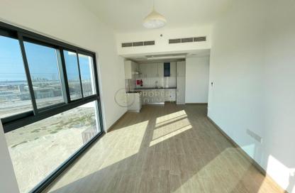Apartment - 3 Bedrooms - 3 Bathrooms for rent in The Nook 2 - The Nook - Wasl Gate - Dubai