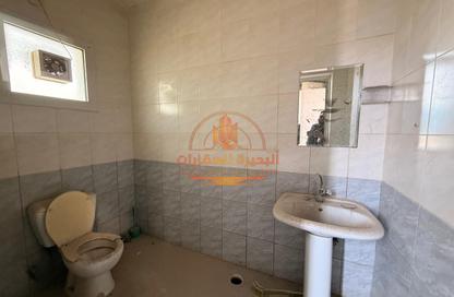 Warehouse - Studio - 1 Bathroom for rent in Ali Mousa Building - Al Sajaa Industrial - Al Sajaa - Sharjah