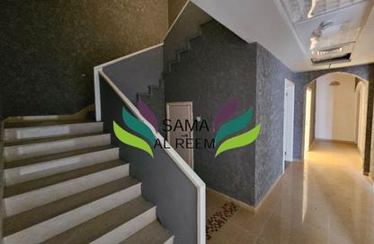 Villa - Studio - 4 Bathrooms for rent in Jumeirah 1 Villas - Jumeirah 1 - Jumeirah - Dubai