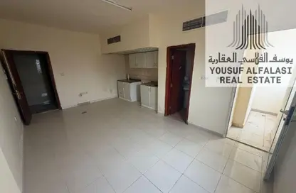 شقة - 1 حمام للايجار في 1  الروضة - الروضة - عجمان