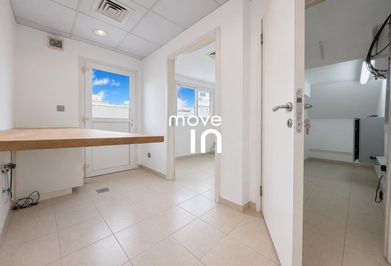 Newly Renovated|Upgraded|4 Bed+Maids|Pool Garden photo 7