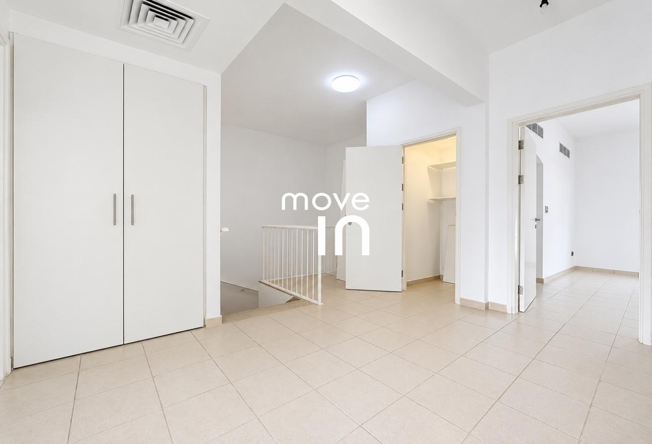 Newly Renovated|Upgraded|4 Bed+Maids|Pool Garden photo 9