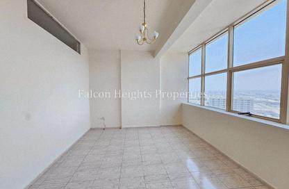 Apartment - 1 Bedroom - 1 Bathroom for rent in Dar Al Majaz - Jamal Abdul Nasser Street - Al Majaz - Sharjah