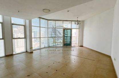 Apartment - 3 Bedrooms - 4 Bathrooms for rent in New Al Taawun Road - Al Taawun - Sharjah