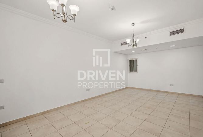 98238777 - Property Main Image