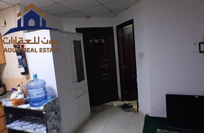 Apartment - Studio - 1 Bathroom for rent in Al Butina 9 Building - Al Butina - Sharjah Apartment - Studio - 1 Bathroom for rent in Al Butina 9 Building - Al Butina - Sharjah
