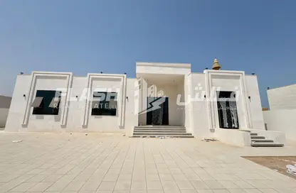 Villa - 4 Bedrooms - 7 Bathrooms for sale in Seih Al Uraibi - Ras Al Khaimah Villa - 4 Bedrooms - 7 Bathrooms for sale in Seih Al Uraibi - Ras Al Khaimah