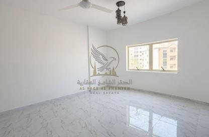 Apartment - 1 - 2 for rent in Al Qulaya'ah - Al Sharq - Sharjah Apartment - 1 - 2 for rent in Al Qulaya'ah - Al Sharq - Sharjah