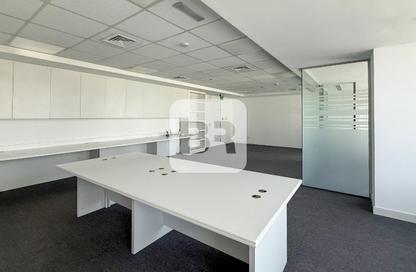 Office Space - Studio - 1 Bathroom for rent in Nassima Tower - Sheikh Zayed Road - Dubai