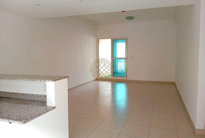 76163371 - Property Main Image